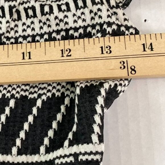 xhilaration Womens Aztec Print Knit with Ruffle Trim XS Black and White Coquette - Picture 8 of 10